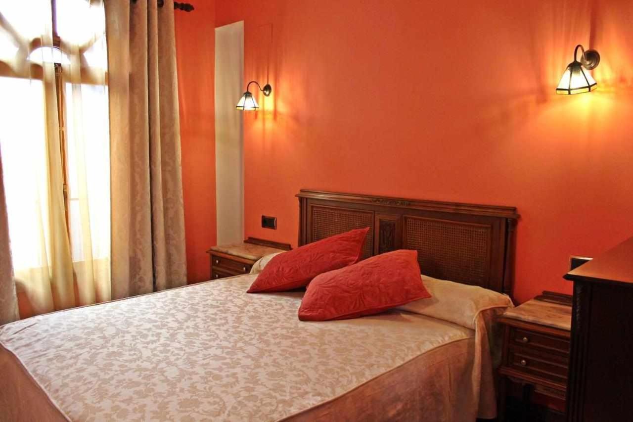 Hotel Apartamentos Melihah Daroca Eksteriør bilde