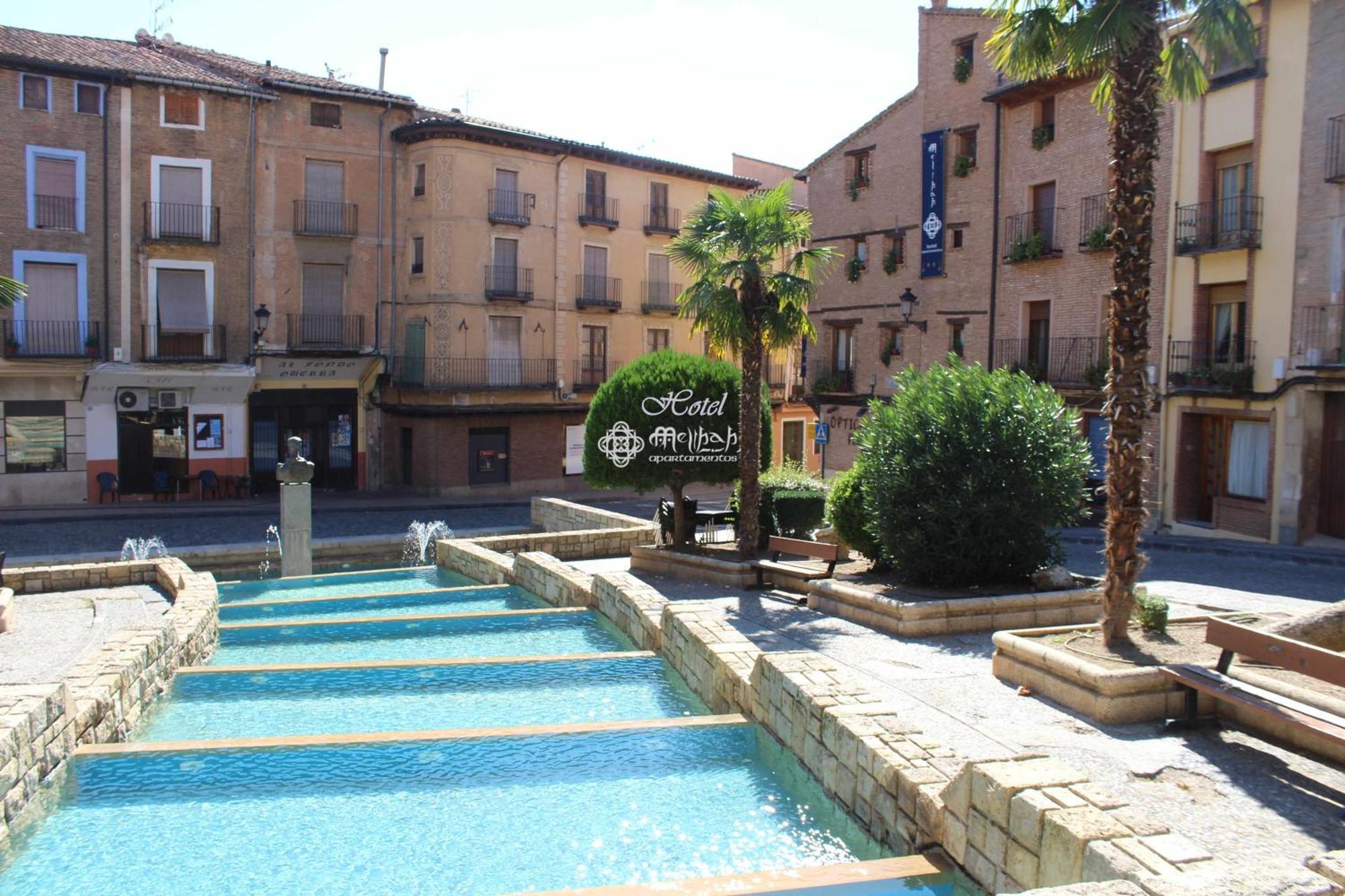 Hotel Apartamentos Melihah Daroca Eksteriør bilde